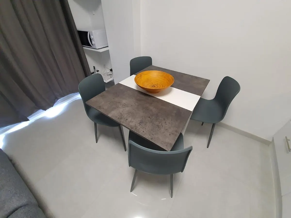 アパート Apartamento Bruel 1712 エンプリアブラバ